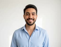 Smart casual headshot look on a sample selfie