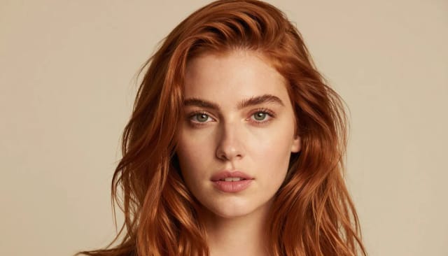How the AI Hair Color Changer recolors a photo