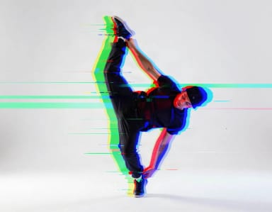 AI Art Generator: Glitch Art